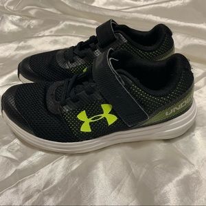 Under Armour Sneakers